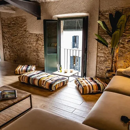 Bravissimo Placa Del Vi, Design Penthouse *