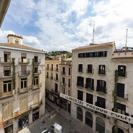 Bravissimo Placa Del Vi, Design Penthouse *