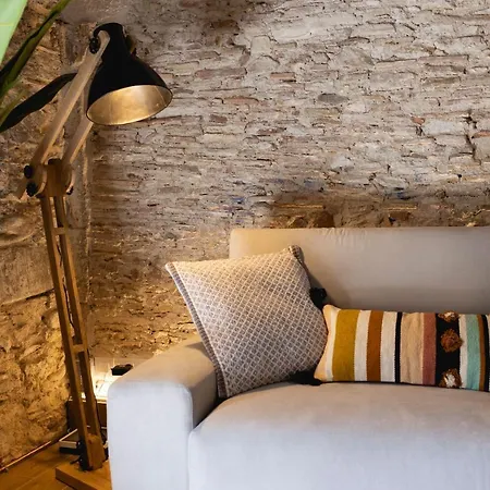 Апартаменты Bravissimo Placa Del Vi, Design Penthouse *